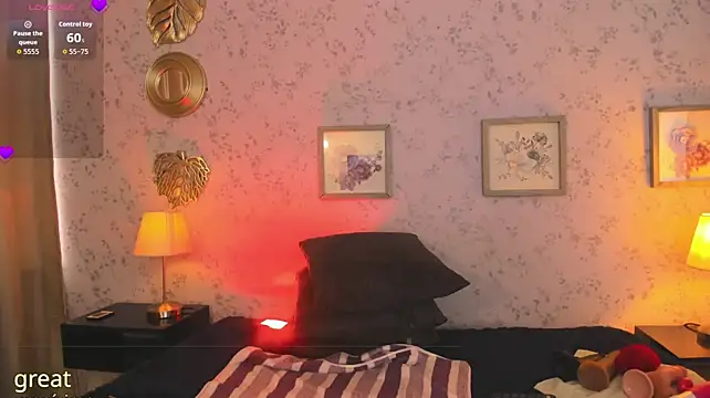 Martinacurvy_ webcam