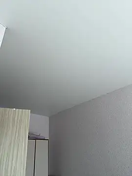 KimEvanss webcam
