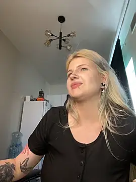 DriveThruCiri webcam