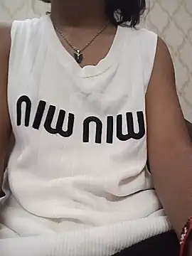 Virgin_girl_099 webcam