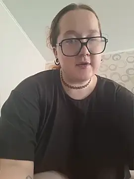 FionaDior webcam