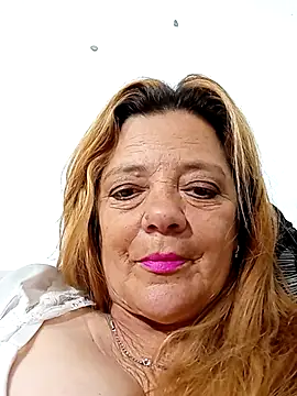 Karlatatiana webcam