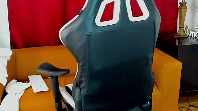 Anna_Heart webcam