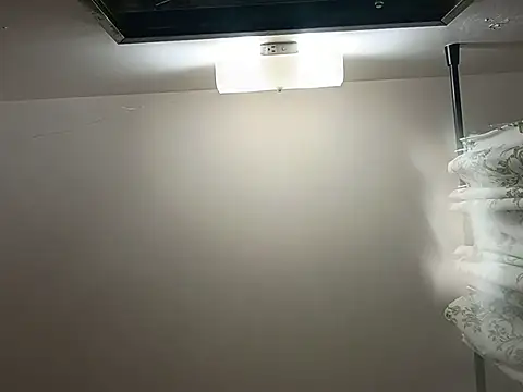 hiddenpleasuresss webcam