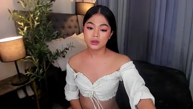AsianHugecockAnna webcam