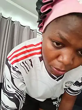 Black_prettty webcam