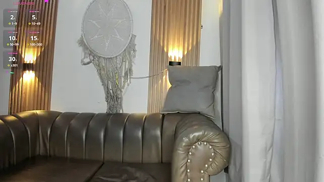 lili_starxoxo webcam
