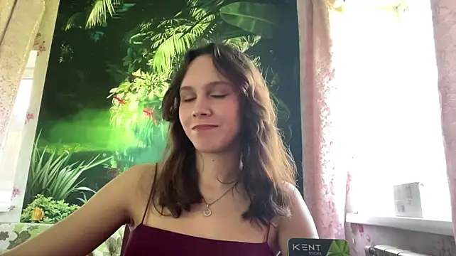EllynDincher webcam