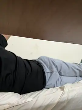 Boy_Mard webcam