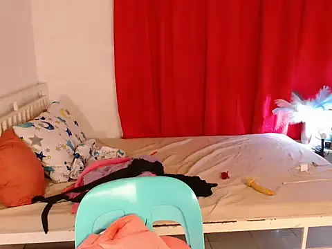 yourcummergirl webcam