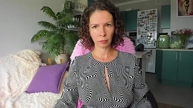 ChristinaGlory webcam