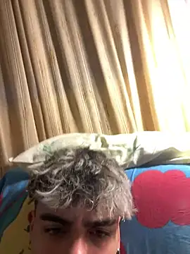 ElMen0r06 webcam