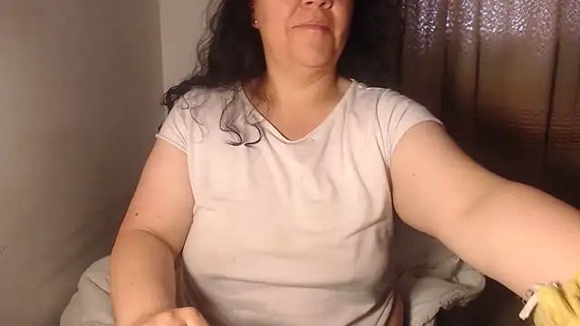agathamiller01 webcam