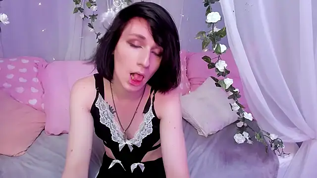 MickeQuinee webcam