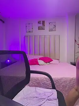 Violet_rousse7 webcam
