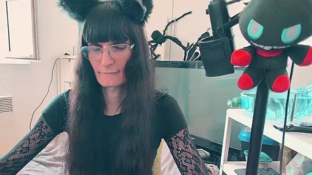 CeriseLapine webcam