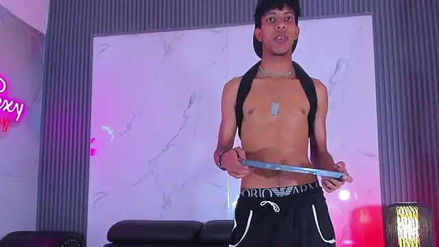 Xxx_hot23cm webcam