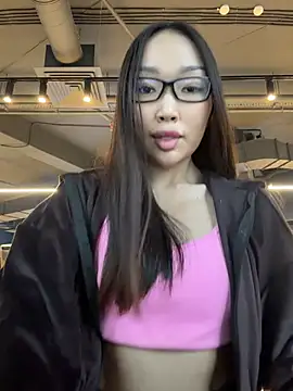 trytomakememoam webcam