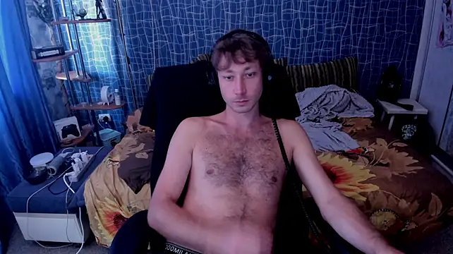 CuteBoy228's most recent online snapshot
