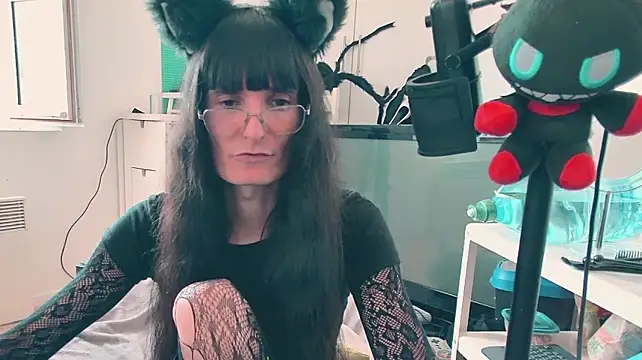 CeriseLapine live cam on StripChat