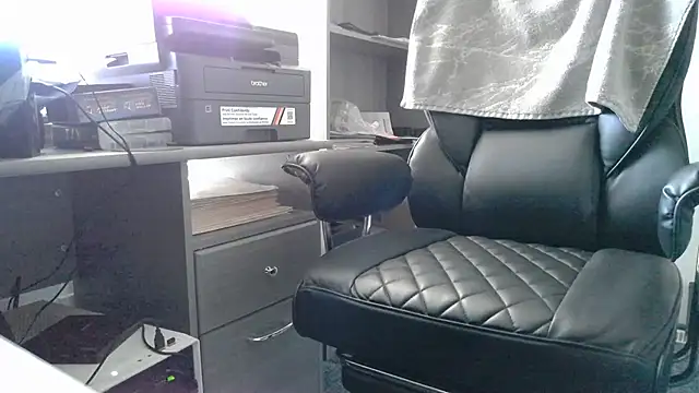 TrevorSteele webcam