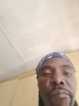 Mboro1988 webcam