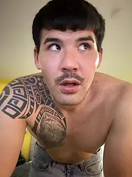 sexystraightstud (M young) - Cum 💦