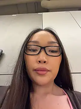trytomakememoam webcam