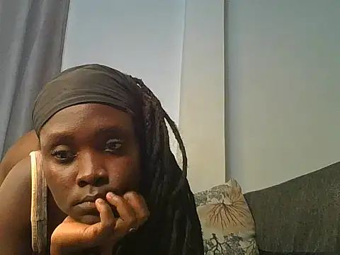 Beverly_girl1_ webcam