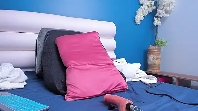 letty_straus webcam