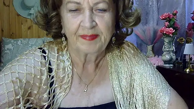 Emma52610 webcam