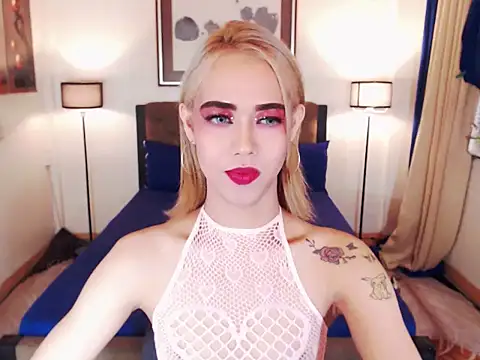 PreciousAmore webcam