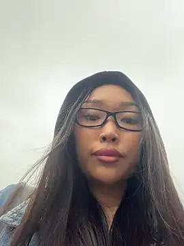 trytomakememoam webcam