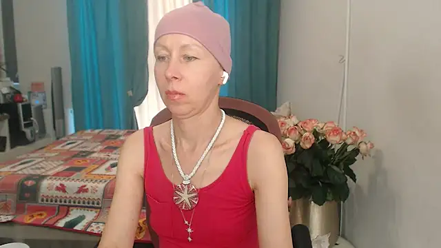LuxuryNika webcam