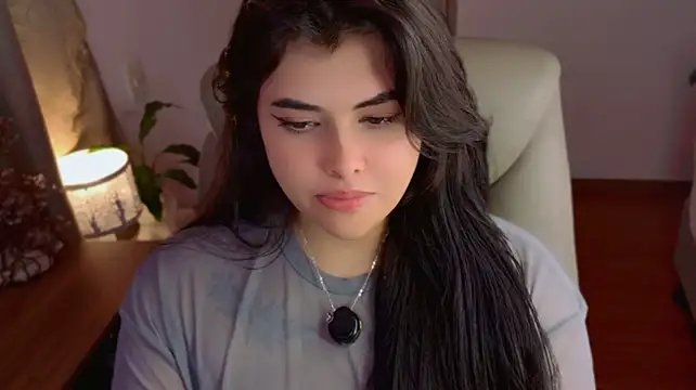 Nannicutee webcam