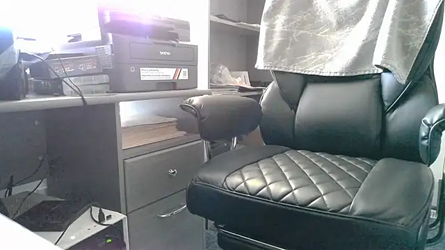 TrevorSteele webcam