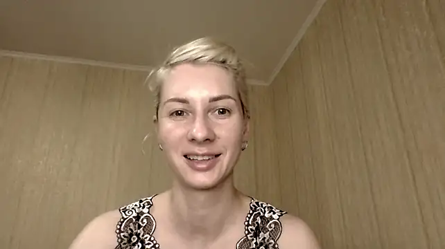 BlondieOnline_
