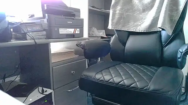 TrevorSteele webcam