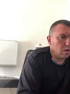 Mike8523 webcam