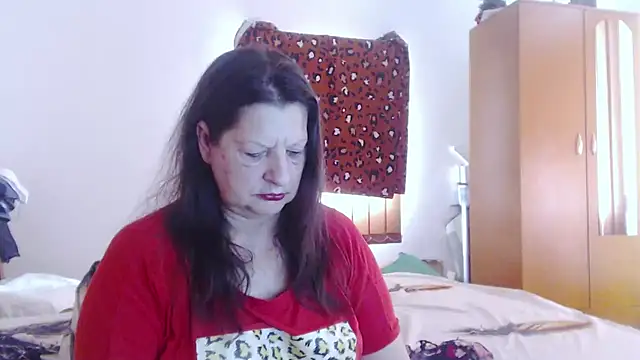 ExtasyMature webcam