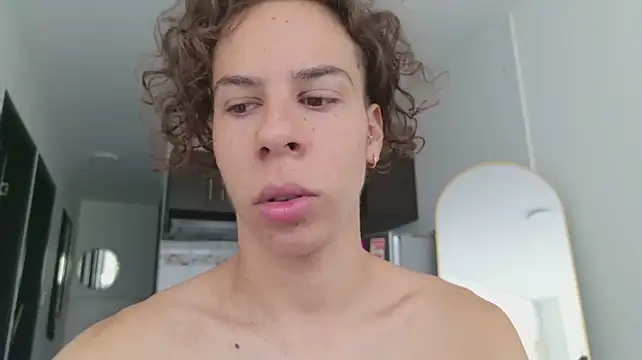 grey___27 webcam