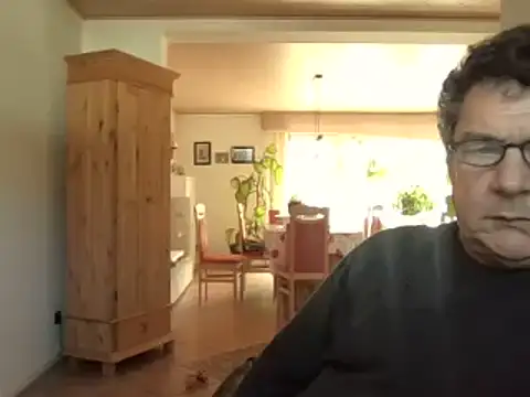 Nobbie444's room