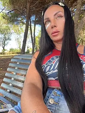 Partenope_Girl webcam