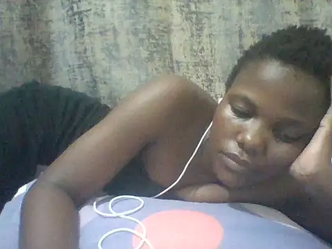 tina_2030 webcam