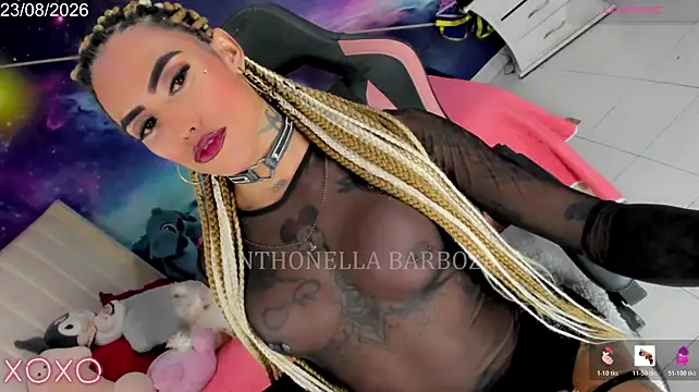 Nella_Dolls webcam