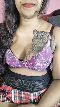 Sexy-Monikaa webcam