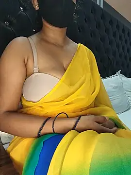love_shurvi webcam