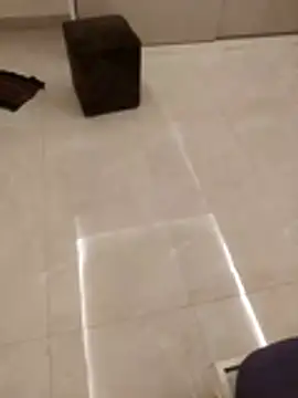 IshaN_INDOREe live sex cam