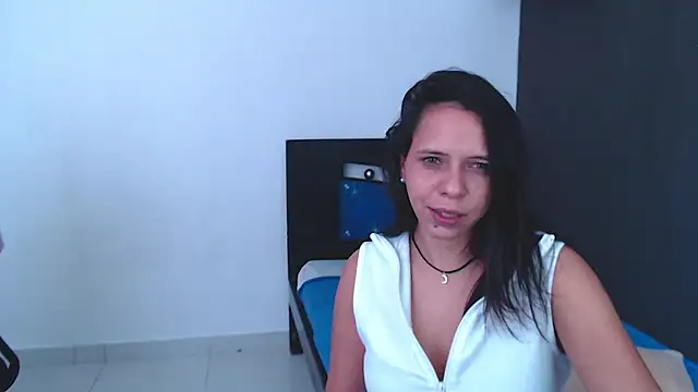 SusanLeroy webcam