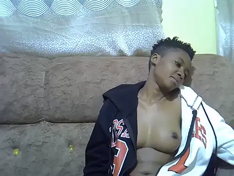 prettyy_joy webcam